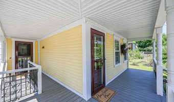 9 Lawes Ave, Bedford, NH 03110