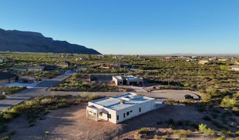 1851 Las Piedras, Alamogordo, NM 88310