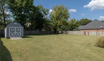 206 Tunbridge Dr, Bentonville, AR 72712