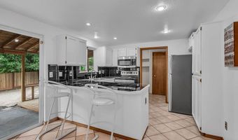 6936 SW 188TH Ave, Beaverton, OR 97007