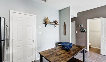 7045 Gavin Dr, Indianapolis, IN 46217