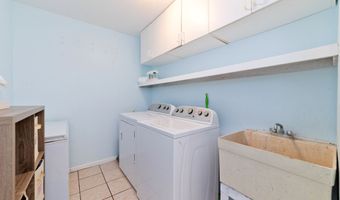 16-1381 POHAKU Cir, Keaau, HI 96749