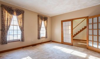 160 Jennifer Dr, Chester, NH 03036