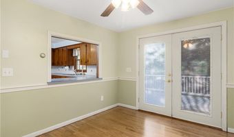 350 Essex Rd, North Kingstown, RI 02852