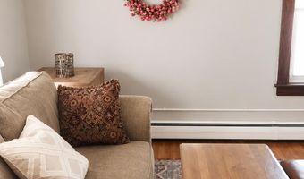 78 7Th St, Berlin, NH 03570