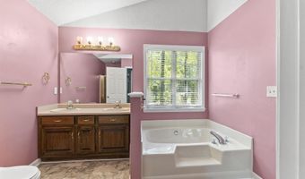 5626 Janeru Cir, Macon, GA 31216
