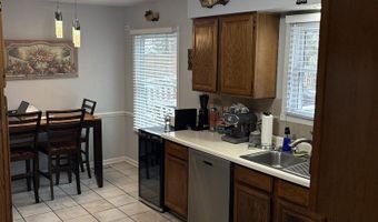 1730 Tanglewood Dr, Algonquin, IL 60102