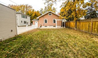 1220 N Washington St, Aberdeen, SD 57401