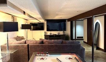 1161 Magdalyn Dr, Akron, OH 44320