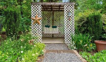 247 James Way, Advance, NC 27006