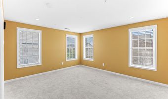 43117 SHORE Sq, Ashburn, VA 20148