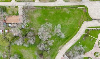 14 Peninsula Ct, Heath, TX 75032