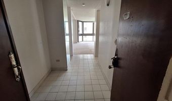 501 Hahaione St 1-14L, Honolulu, HI 96825