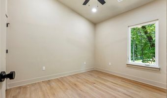 9 Mere Ln, Bella Vista, AR 72714