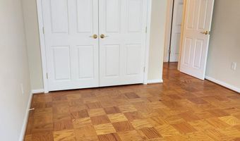 3535 CHEVY CHASE LAKE Dr 310, Chevy Chase, MD 20815