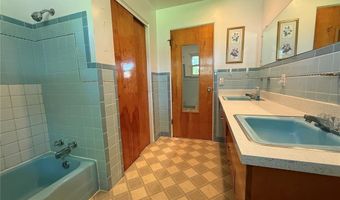 5108 Humbert Rd, Alton, IL 62002