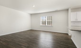 977 Misty Creek Dr, Aberdeen, NC 28315
