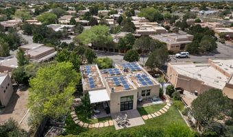 2740 TRAMWAY Cir NE, Albuquerque, NM 87122