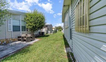 601 Marlin Cir, Barefoot Bay, FL 32976