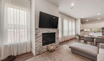 558 Torrey Pines Cir, Heath, TX 75032