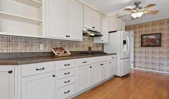 1521 Lariat Dr, Bartlesville, OK 74006