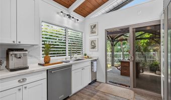 445 Iliwahi Loop, Kailua, HI 96734