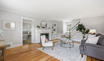 6524 27TH St N, Arlington, VA 22213