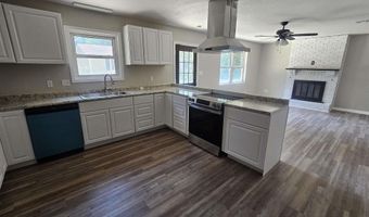 7993 Templeton Rd, Pensacola, FL 32506
