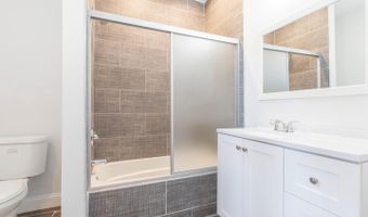 114 WALNUT St, Audubon, NJ 08106