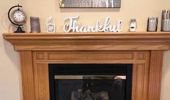4806 Waller St, Ames, IA 50014