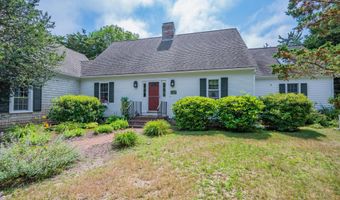 4323 Main St, Barnstable, MA 02630