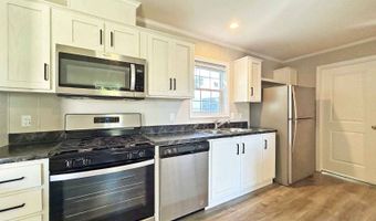 7055 Quarry Rd 399, Amherst, OH 44001