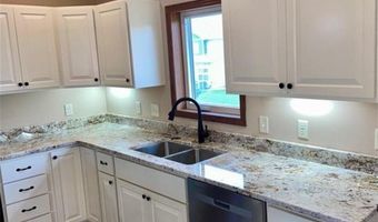 905 24th Ave NW, Austin, MN 55912
