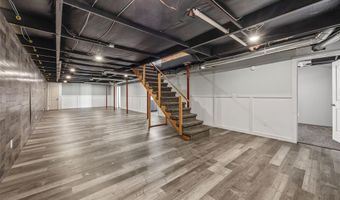 504 S Linn St, Anamosa, IA 52205