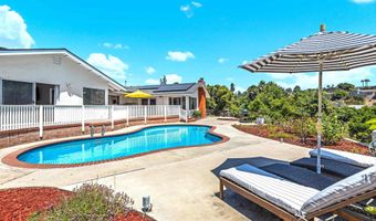 4555 Hillview Dr, La Mesa, CA 91941