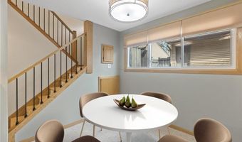 4348 Arden View Ct, Arden Hills, MN 55112