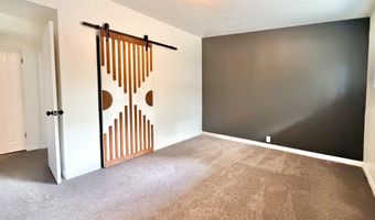 333 CLARK Dr, Aztec, NM 87410