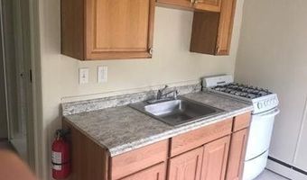 79 Compton St A & B, Belford, NJ 07718