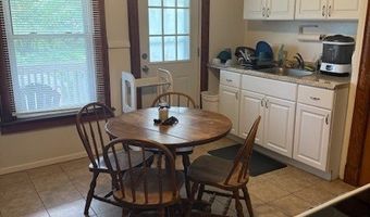 18 Walnut St, Bristol, CT 06010