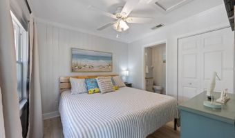 110 OAK Ave A, Anna Maria, FL 34216