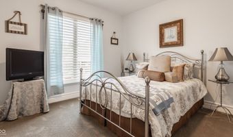 4930 Benthaven Dr E, Bargersville, IN 46106