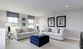 7695 Walker Dr, Avon, IN 46123