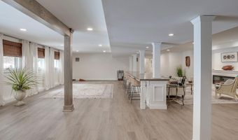 5 Pembroke Way, Bedford, NH 03110