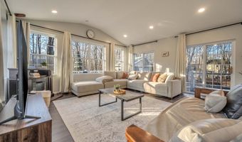 113 MECKESVILLE Rd, Albrightsville, PA 18210