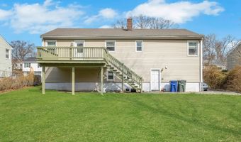 25 Quinsey Dr, Bridgeport, CT 06606