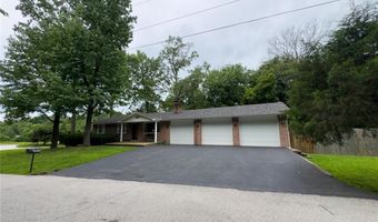 2035 Valmont Dr, Arnold, MO 63010