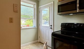 111 Washington St, Baileyville, ME 04694