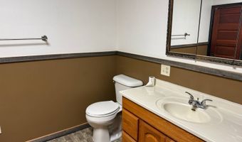 601 Sunrise Cir, Bassett, NE 68714