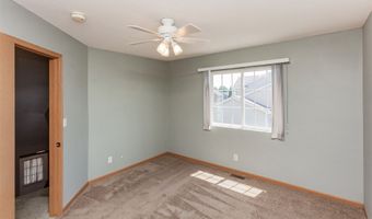 4144 Eisenhower Ln 1, Ames, IA 50010