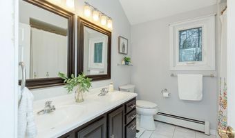 37 Standish Way, Amherst, NH 03031